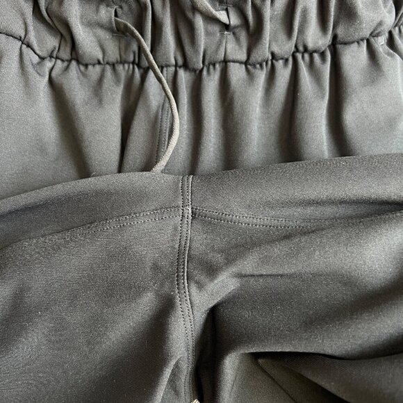 ❤️ Lululemon Keep moving joggers , black, Size 4 B136 - Picture 12 of 12